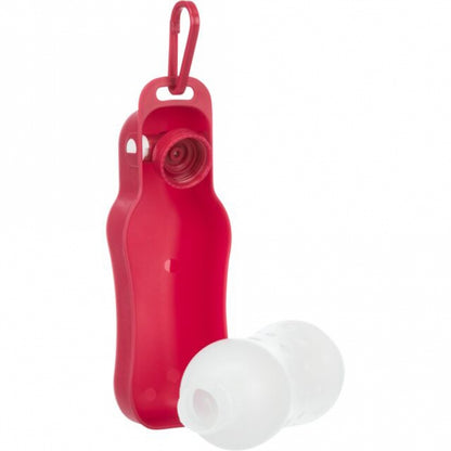 Flasche mit Trinknapf
